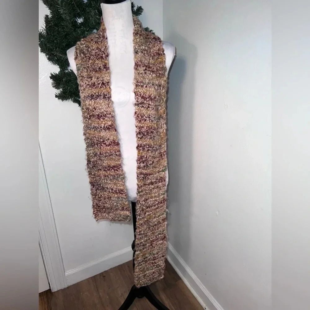 Scarf, confetti‎ palette design hand knitted very soft no material tag 78